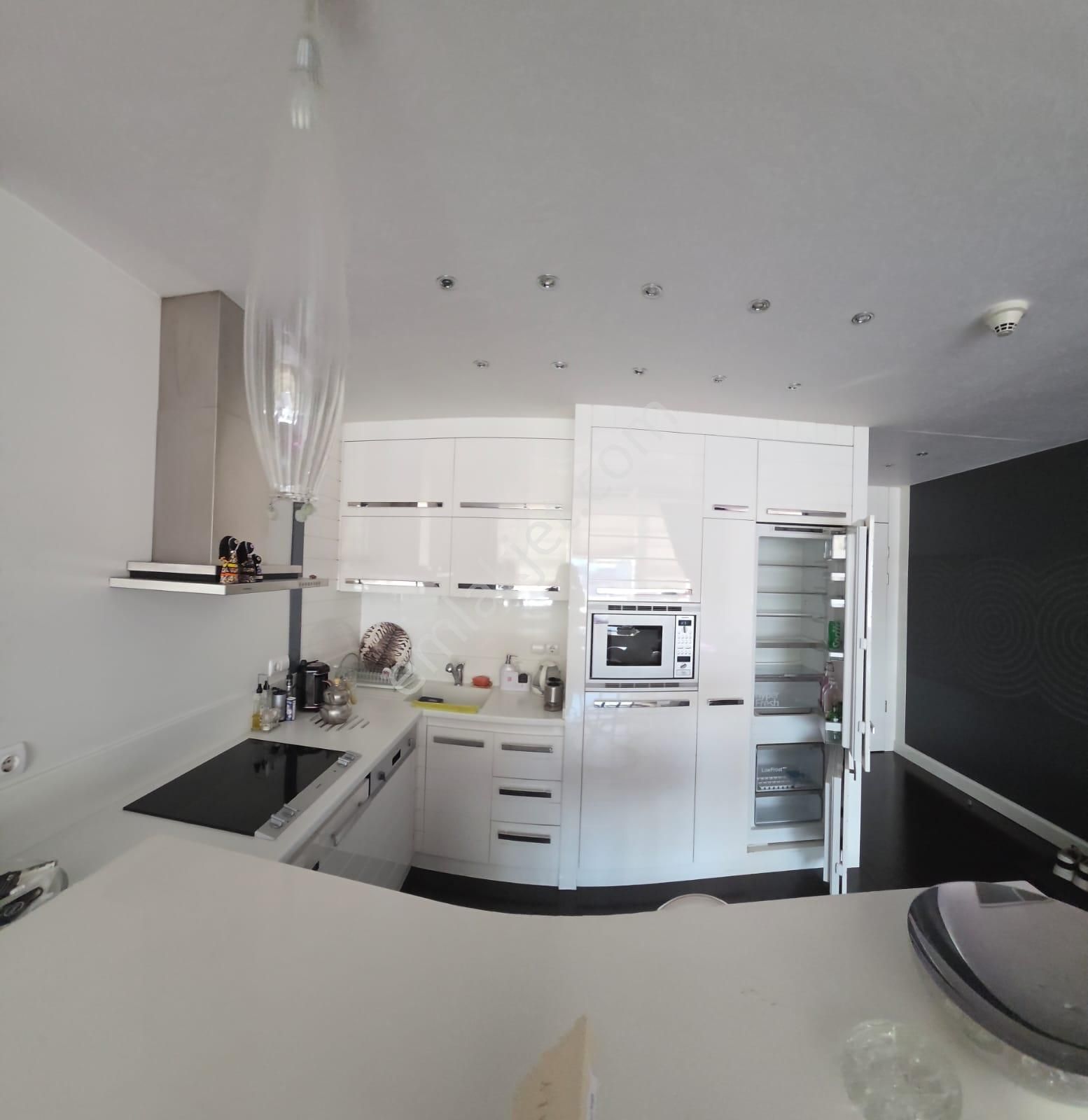 Polat Tower Resıdence Boğaz Manzaralı Eşyalı Kiralık 1+1 - Görsel 20