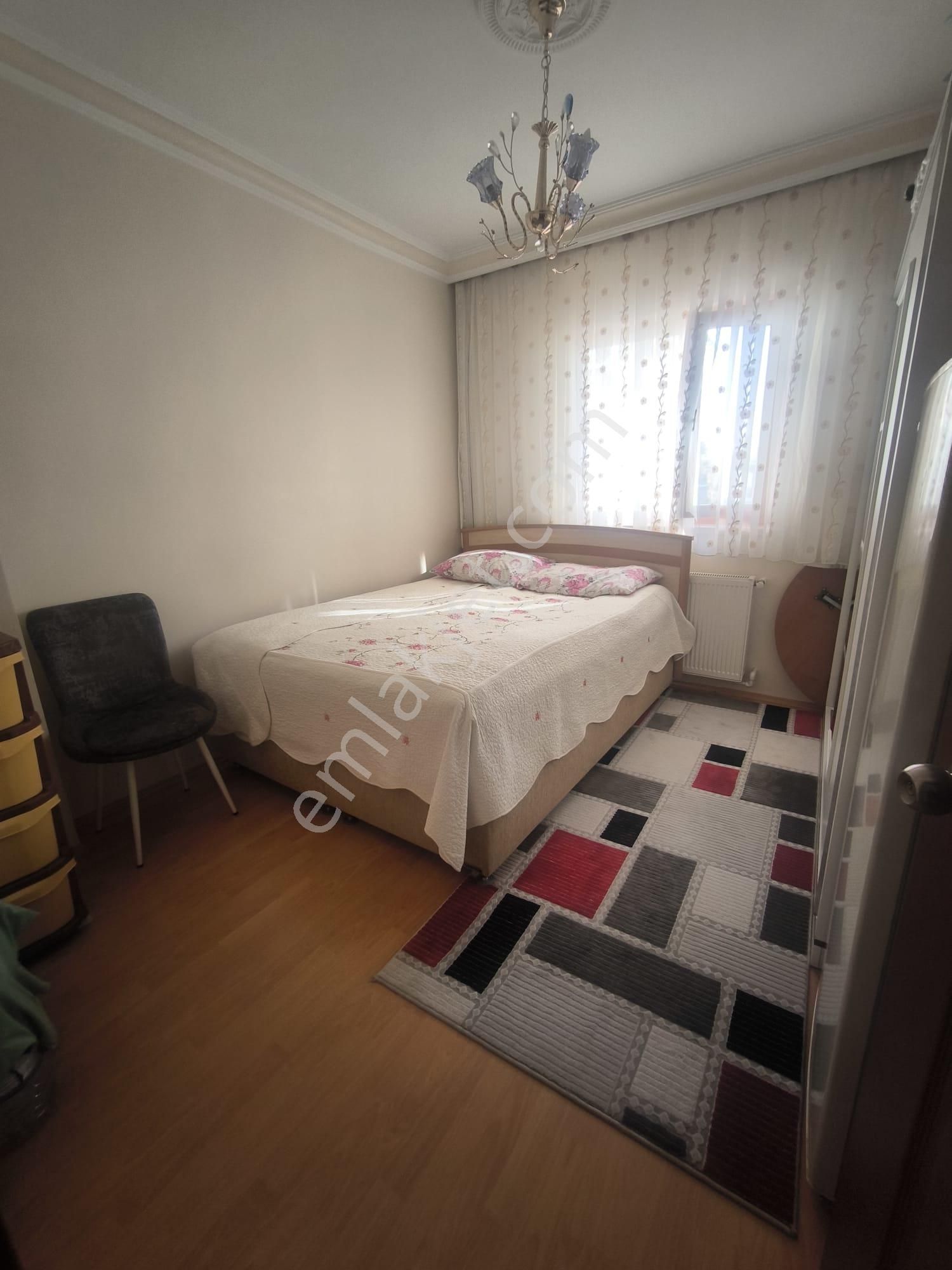 Pursaklar Mehmet Zengin Emlak'tan Merkezde, Bağımsız Salon, Masrafsız, 3.kat 3+1 Daire - Görsel 12