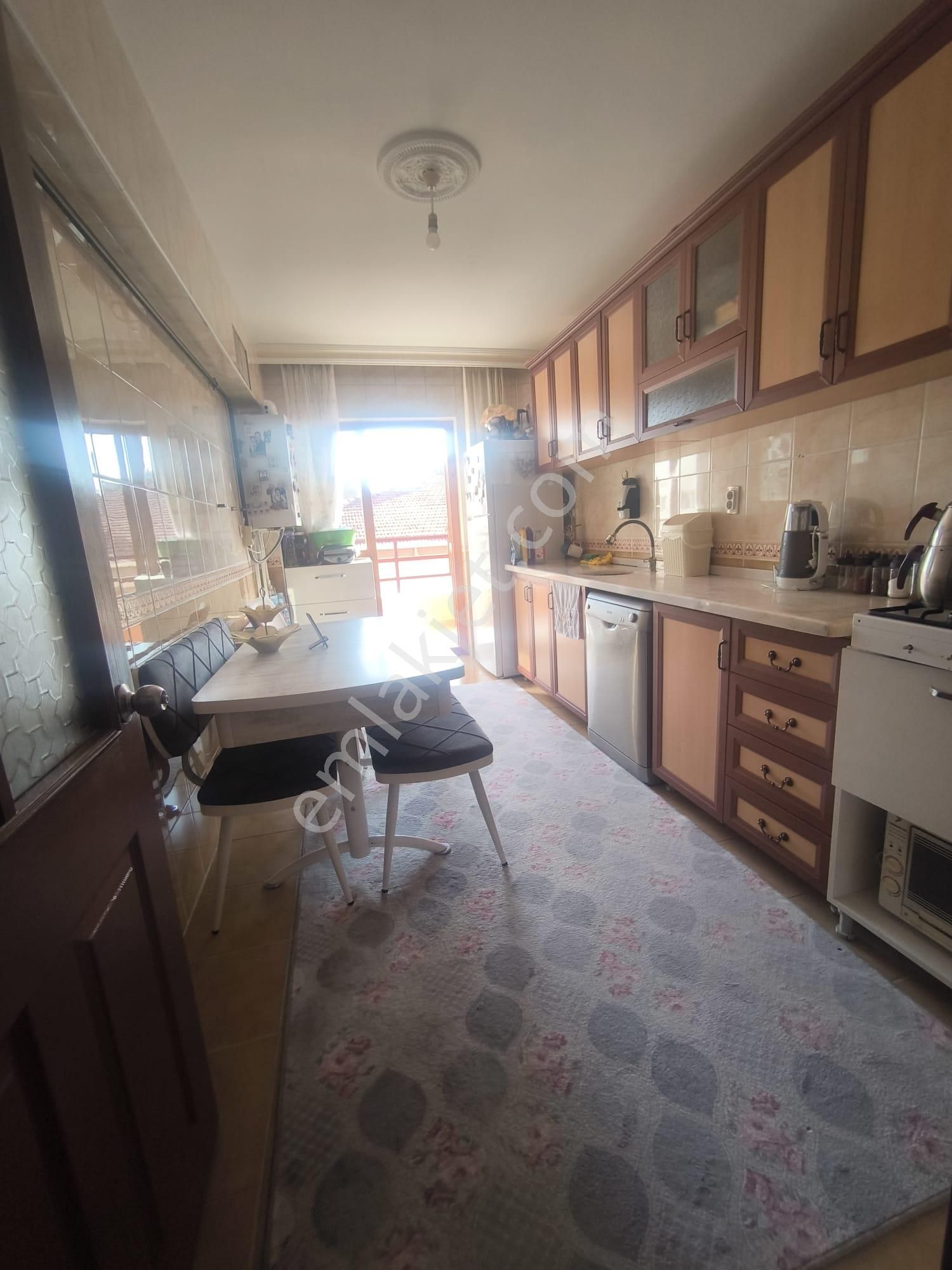 Pursaklar Mehmet Zengin Emlak'tan Merkezde, Bağımsız Salon, Masrafsız, 3.kat 3+1 Daire - Görsel 7