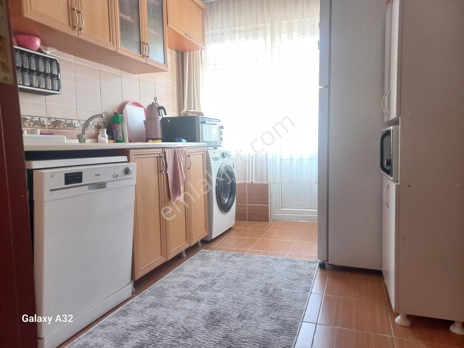 Etimesgut İstasyon Mah Süper Konumda Ara Katta 3+1 Satılık Daire - Görsel 2