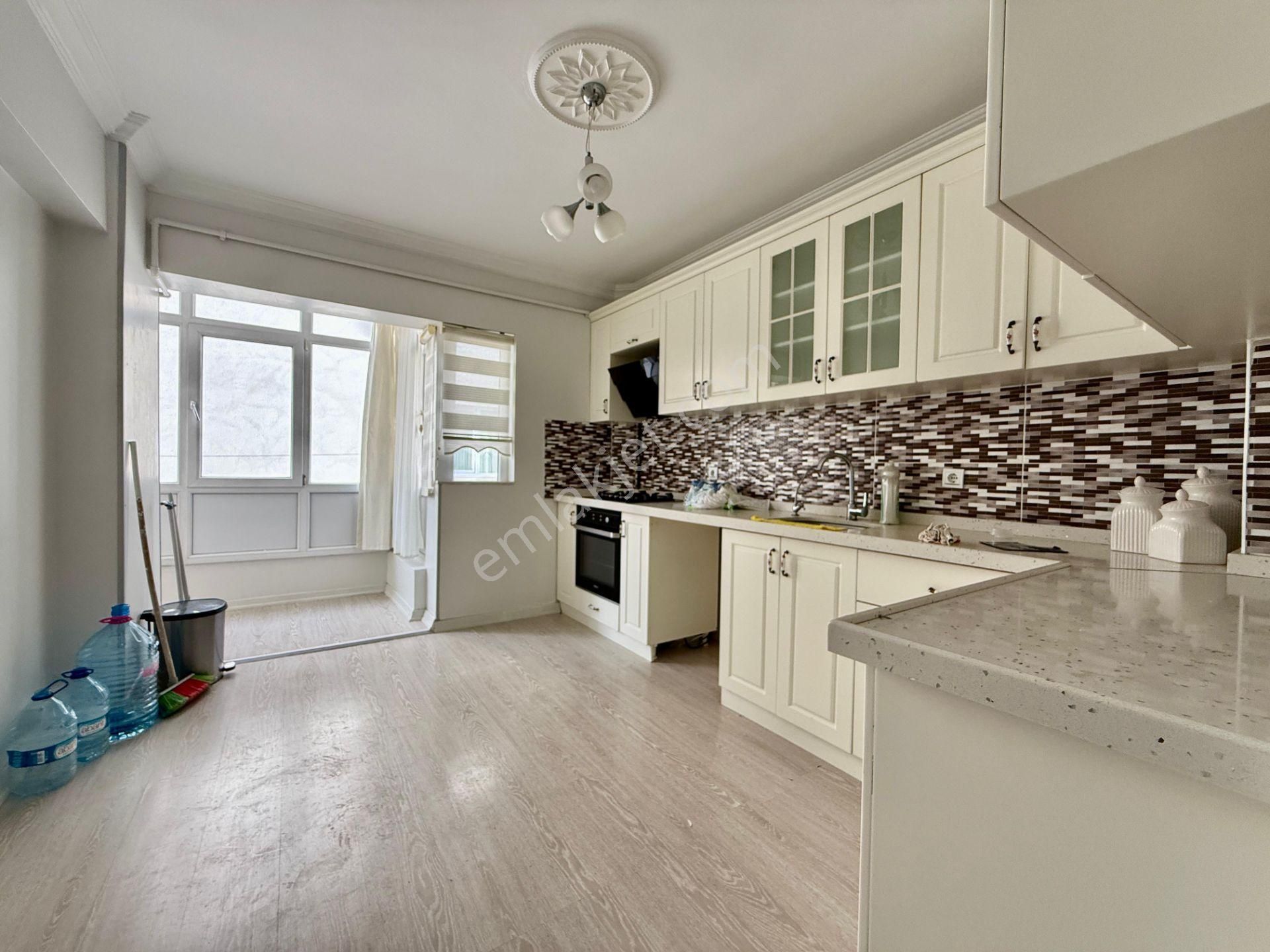 Kalecik Emlak'tan Hicret Cami Yanı 4+1 160m² Ebeveyn Banyo Kiler Güney - Görsel 2