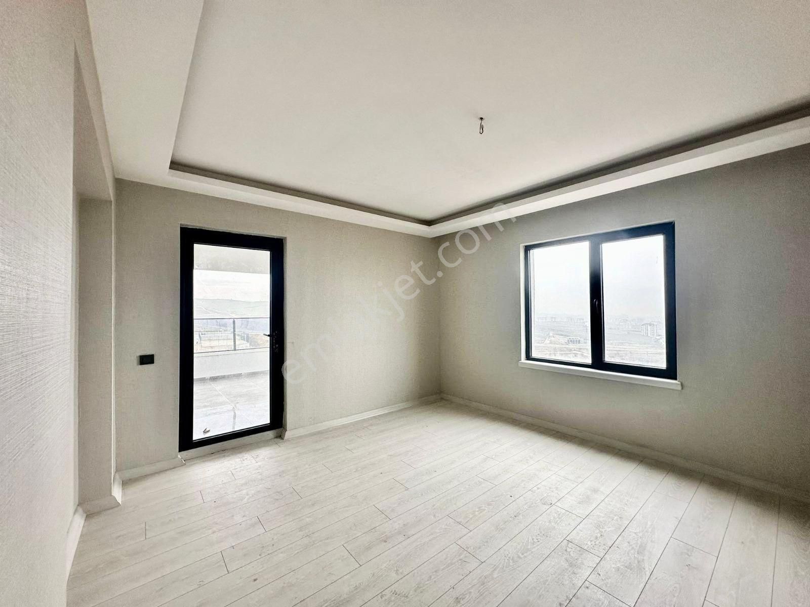 Pursaklar Mehmet Zengin Emlak'tan Kapalı Otoparklı Çift Banyolu 6.kat 4+1 Ultra Lüks Sitede Daire - Görsel 15