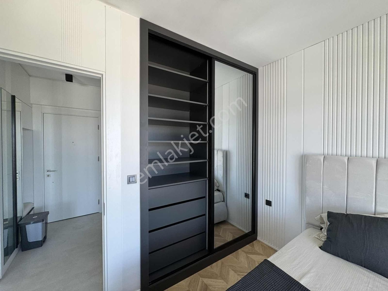 Akram'dan Ultra Lüks 1+1 Geniş Daire - Görsel 3