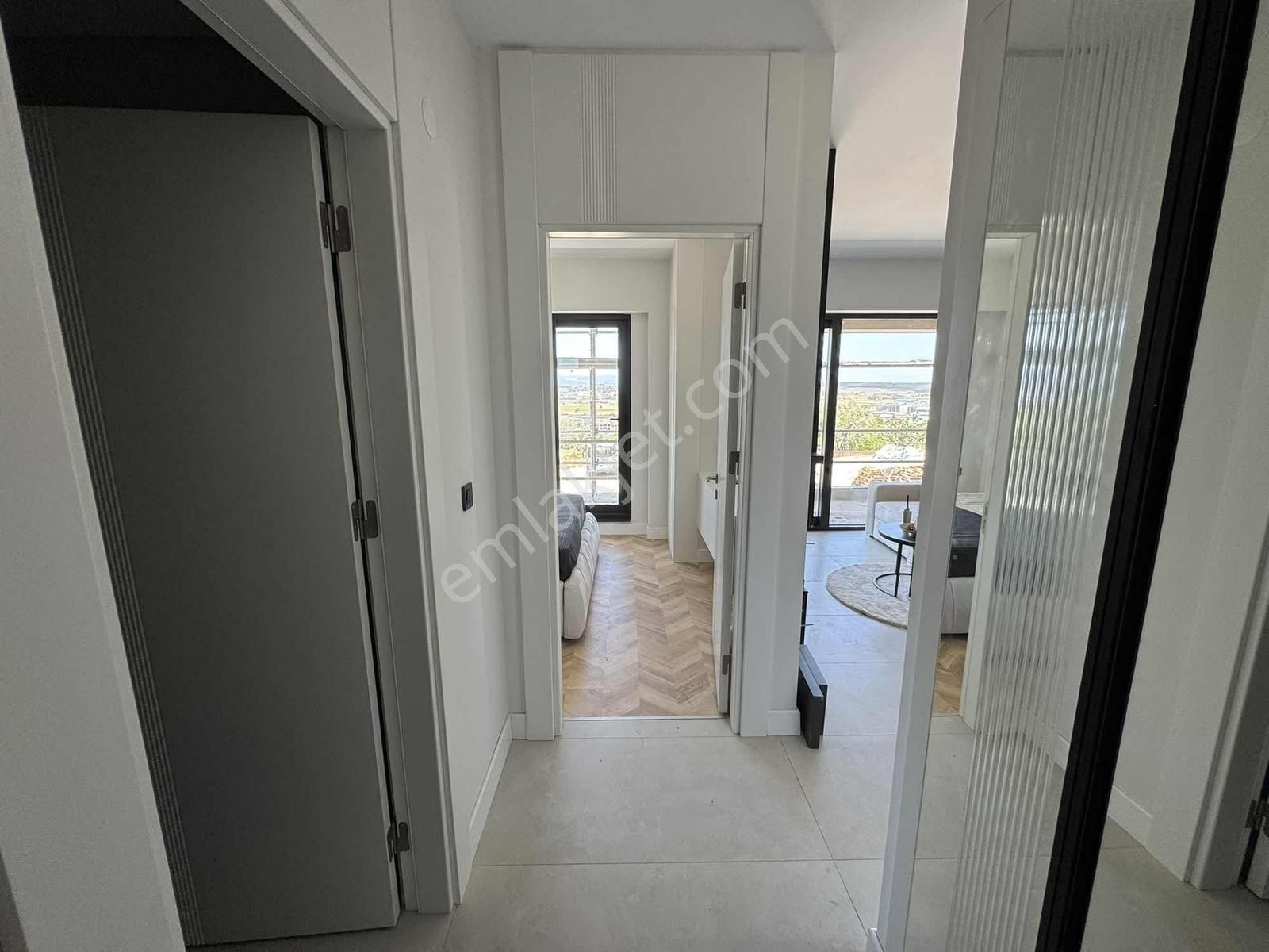 Akram'dan Ultra Lüks 1+1 Geniş Daire - Görsel 18