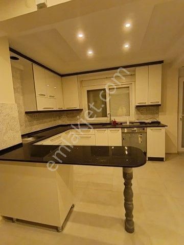 Kuşadasında Site İçinde 3+1 Bahçeli Satılık Daire - Görsel 4