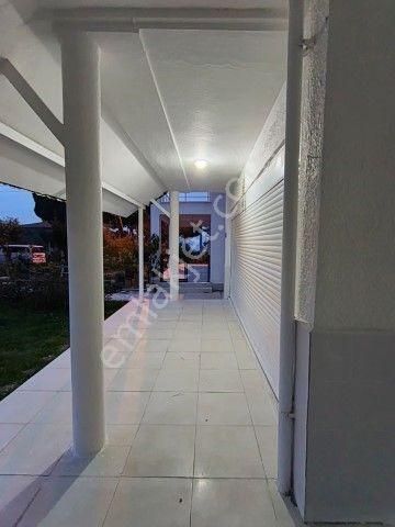 Kuşadasında Site İçinde 3+1 Bahçeli Satılık Daire - Görsel 27