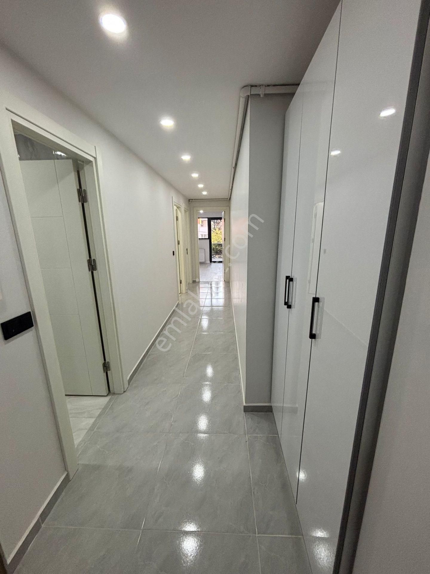 Kaçmaz'dan Yeni Binada Ara Katta 2+1 Balkonlu - Görsel 12