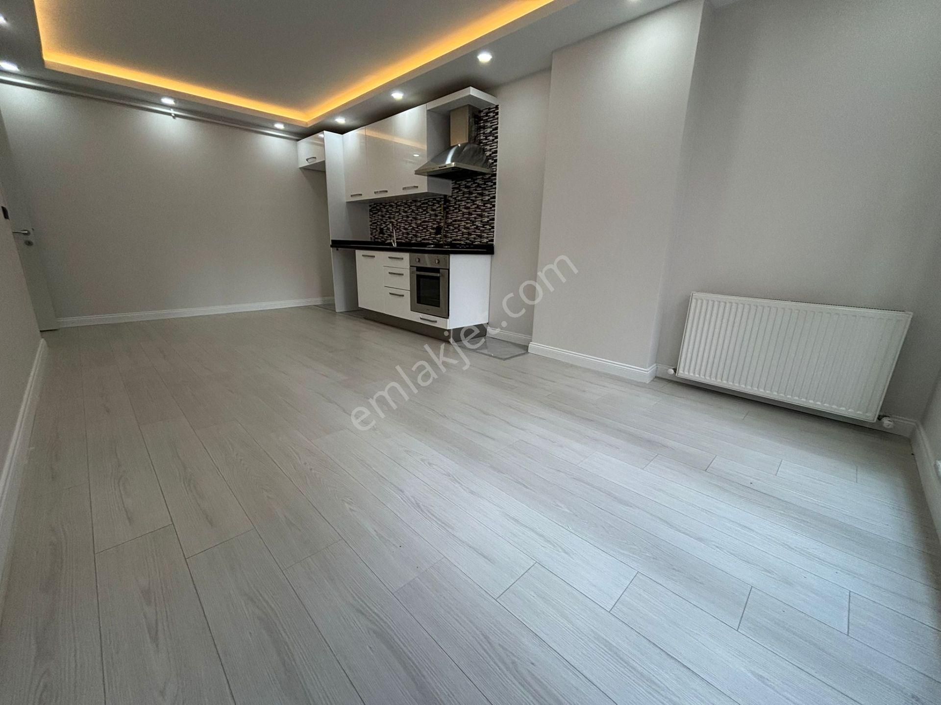 Kaçmaz'dan Yeni Binada Ara Katta 2+1 Balkonlu - Görsel 4