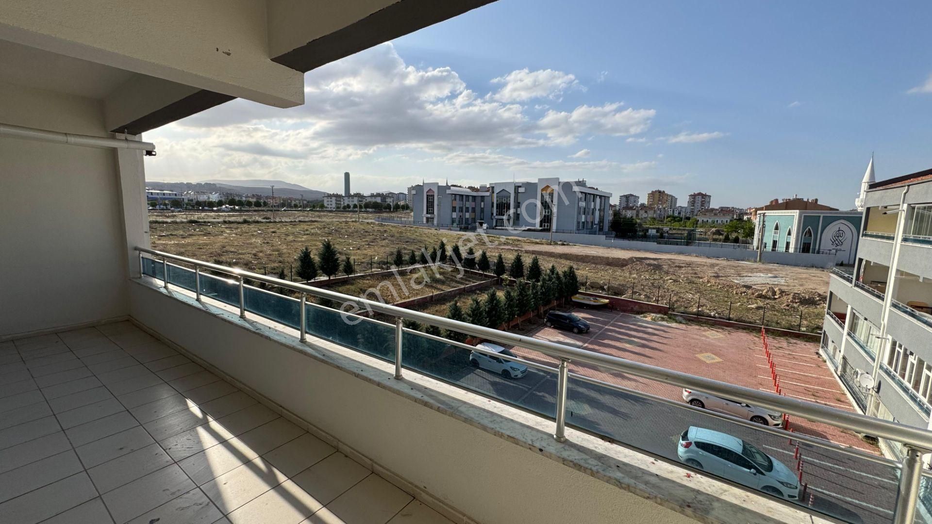 Kosova Mah Kiralık 1+1 Eşyalı Kiralık Daire Servis Güzergahı Üzerinde Anıl Emlak Gayrimenkul Den - Görsel 4