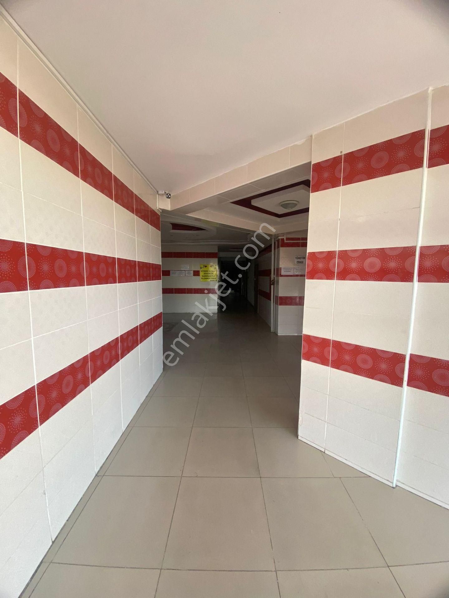 Kosova Mah Kiralık 1+1 Eşyalı Kiralık Daire Servis Güzergahı Üzerinde Anıl Emlak Gayrimenkul Den - Görsel 31