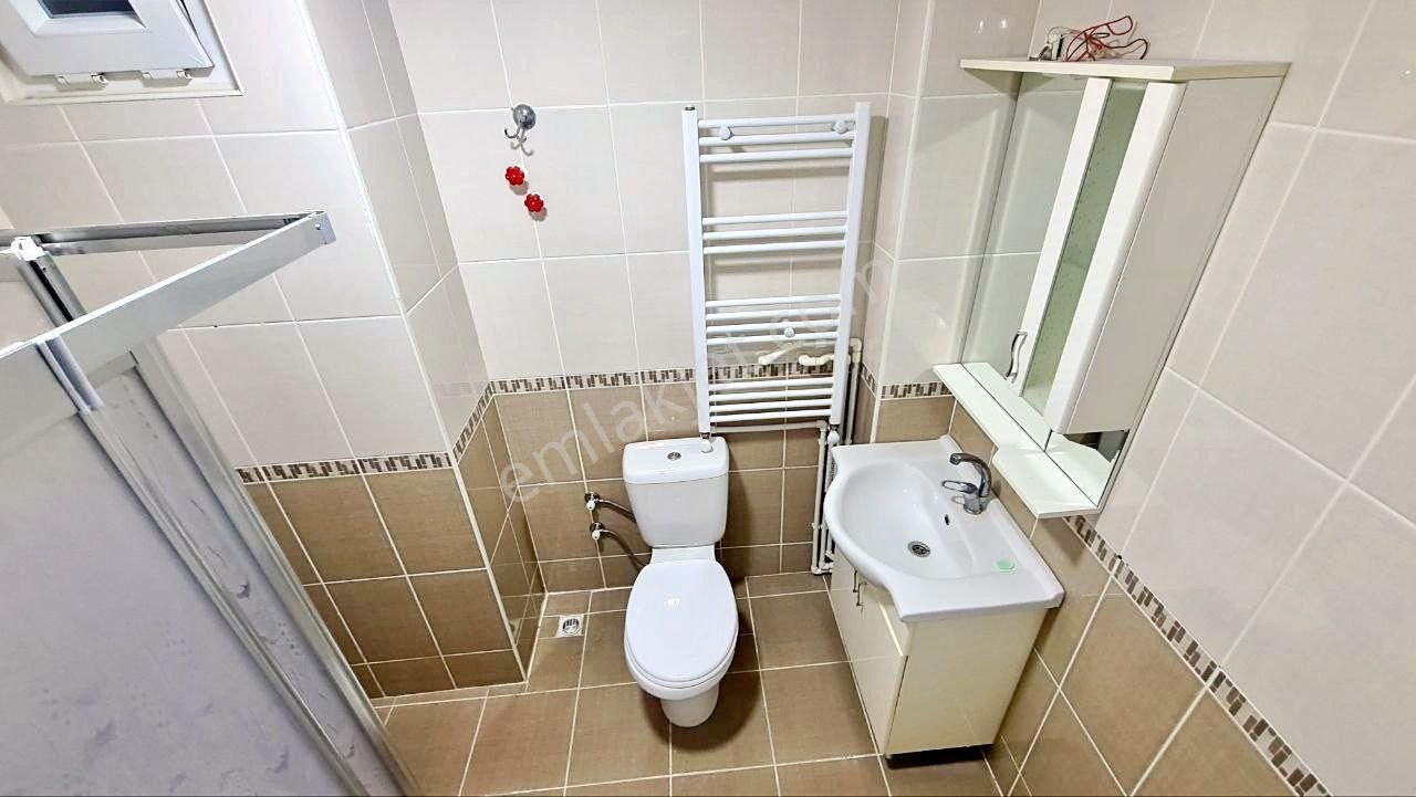 Akçay Altınkum'da 2+1 Kombili Giriş Kat Merkezde Satılık Daire - Görsel 21