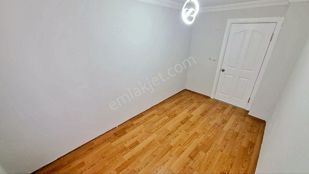 Akçay Altınkum'da 2+1 Kombili Giriş Kat Merkezde Satılık Daire - Görsel 25