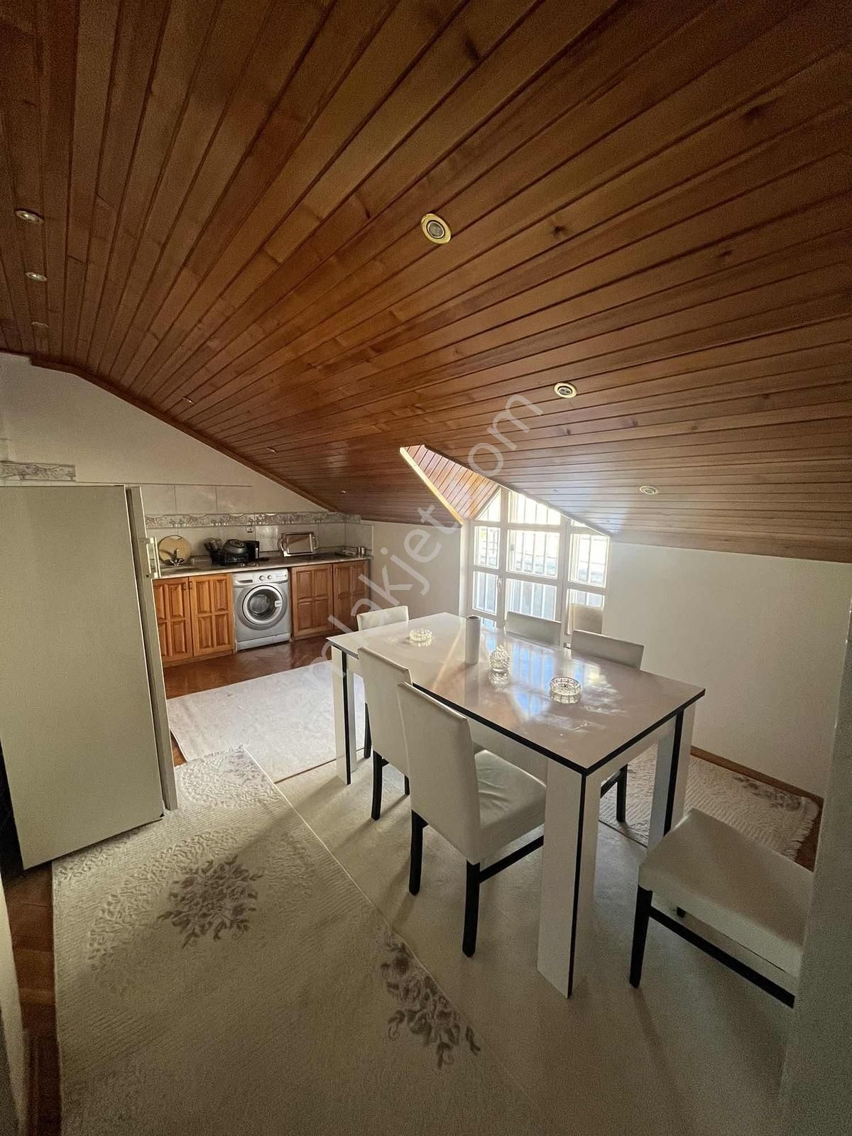 Özel Teraslı Çatı Katı | Modern 1+1 - Görsel 9