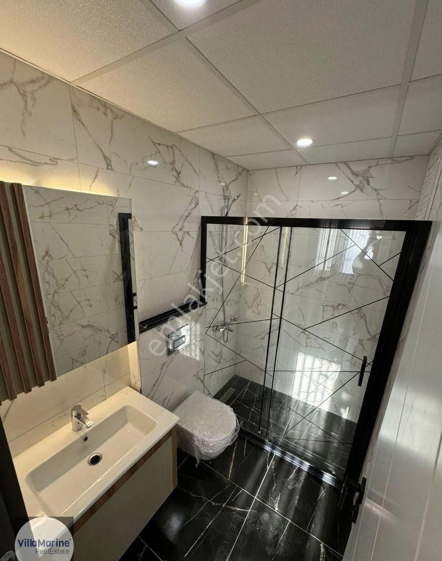 Havuzlu Sitede Ebeveyn Banyolu 2+1 Sıfır Daire - Görsel 29