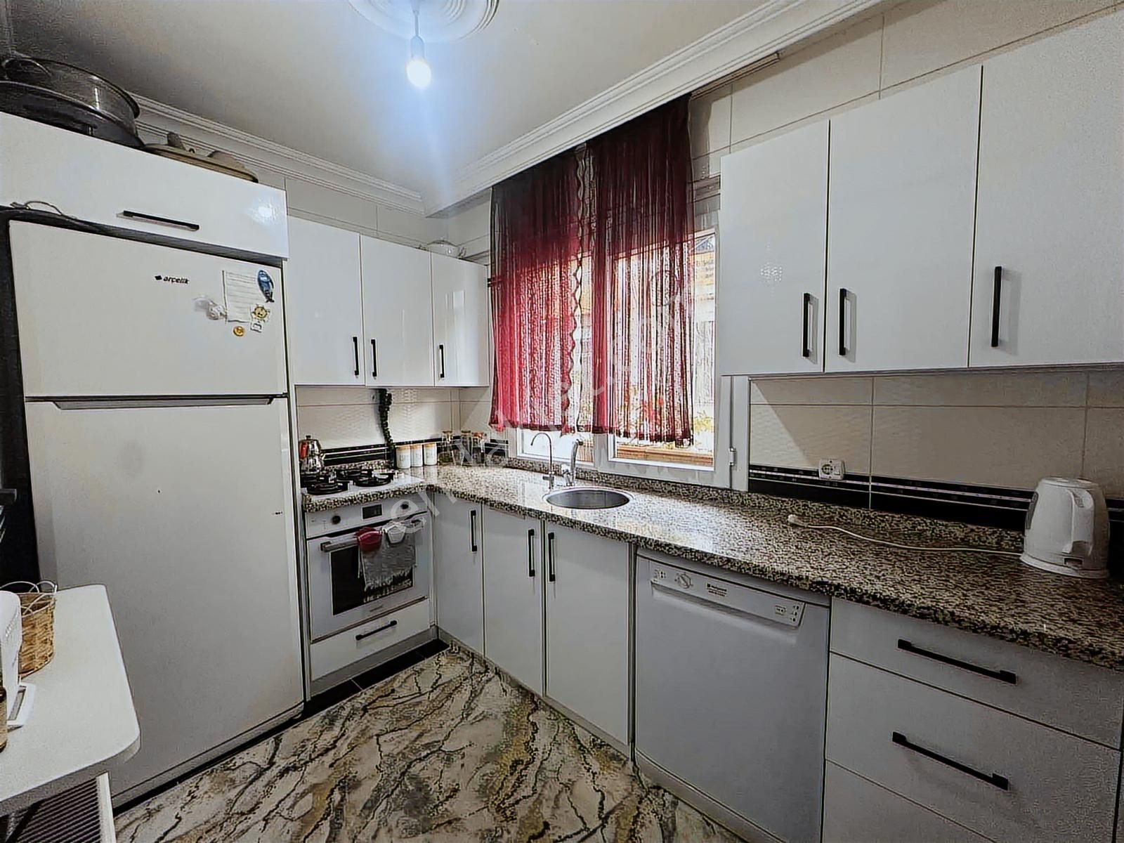 Bozyaka Bahçem Yakını Doğalgazlı Otoparklı Satılık Daire