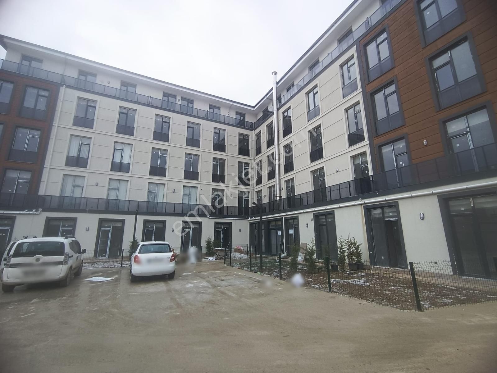 Bağlıca'da Site İçerisi Yatay Mimari 2+1 Satılık Konut - Görsel 8