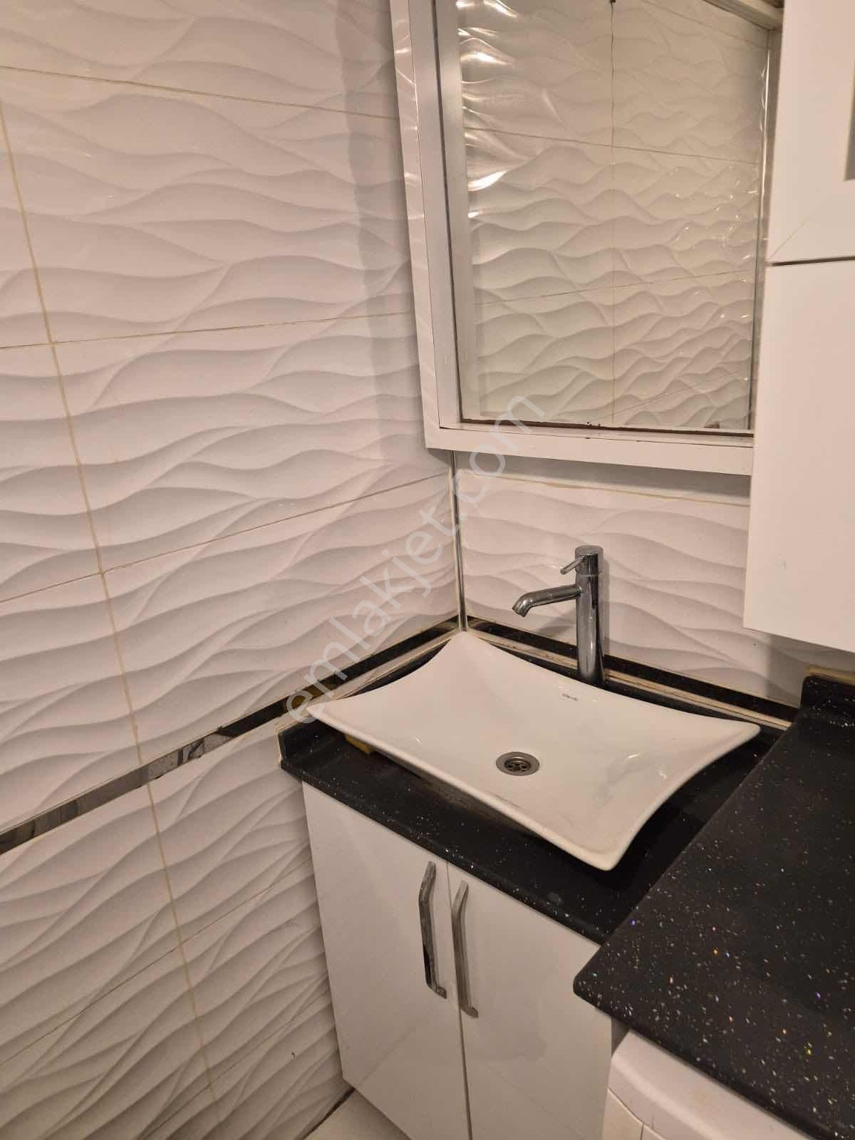 Karabağlar Metin Oktay Mah. 3+1 Kış Bahçeli Eşyalı Lüx Daire - Görsel 29