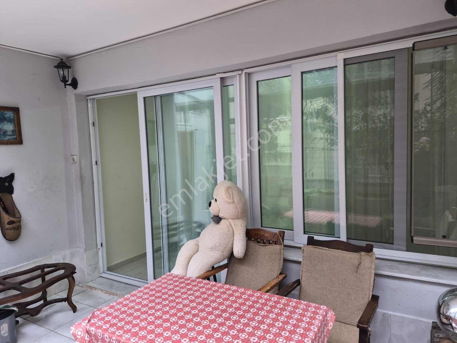 Karabağlar Metin Oktay Mah. 3+1 Kış Bahçeli Eşyalı Lüx Daire - Görsel 5