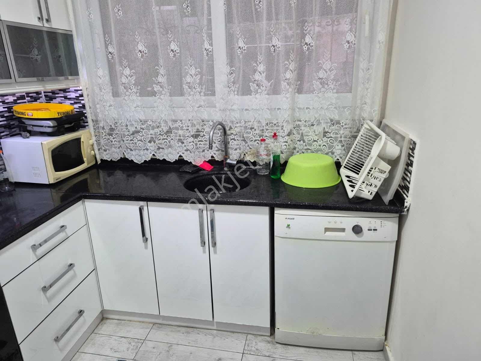 Karabağlar Metin Oktay Mah. 3+1 Kış Bahçeli Eşyalı Lüx Daire - Görsel 3