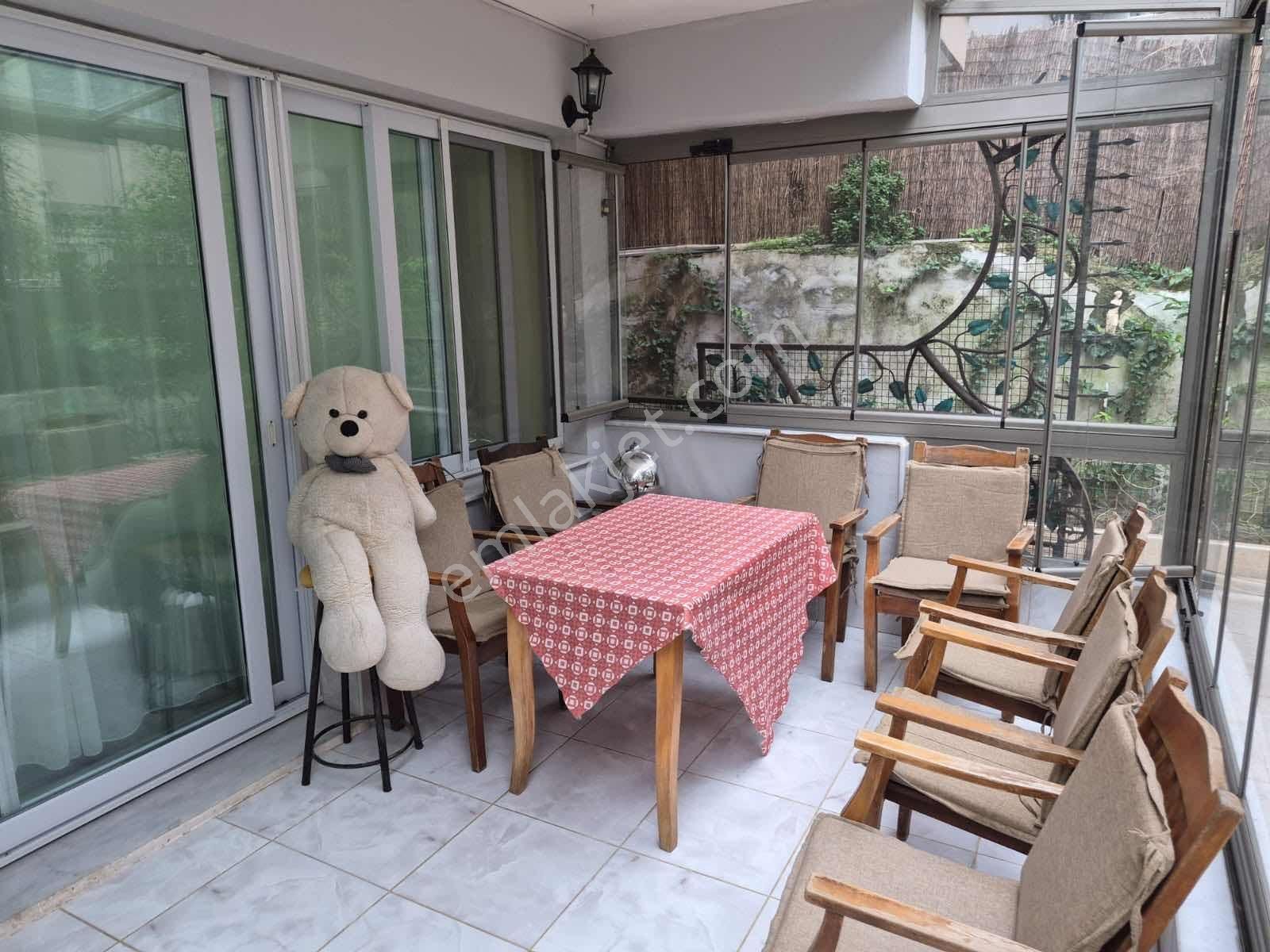 Karabağlar Metin Oktay Mah. 3+1 Kış Bahçeli Eşyalı Lüx Daire - Görsel 4