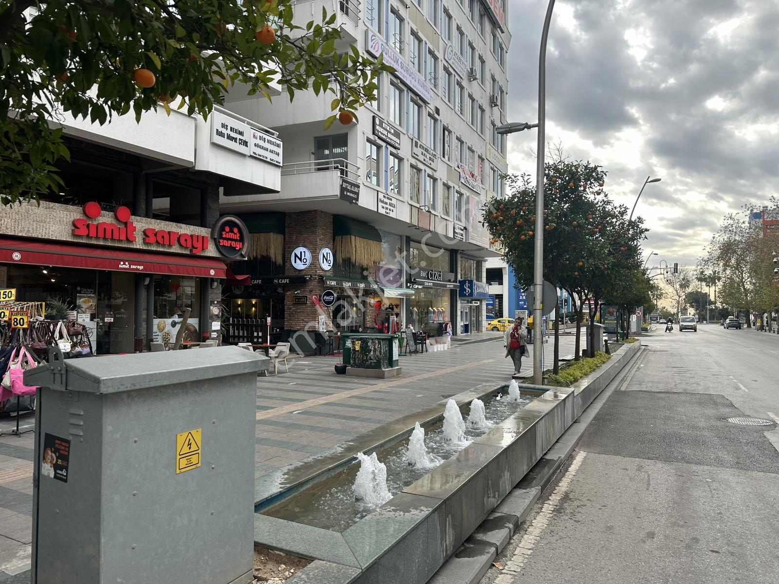 Güllük Caddesi'ne Full Cephe Emsalsiz Yatırımlık 320 M2 Dükkan - Görsel 24