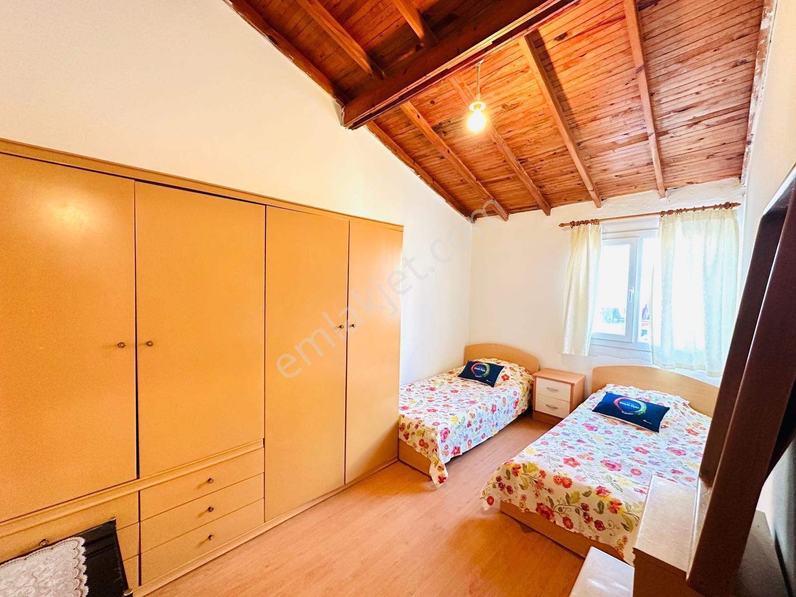 Kadınlar Denizinde Plaja Yakın Havuzlu Bakımlı Yazlık - Görsel 12