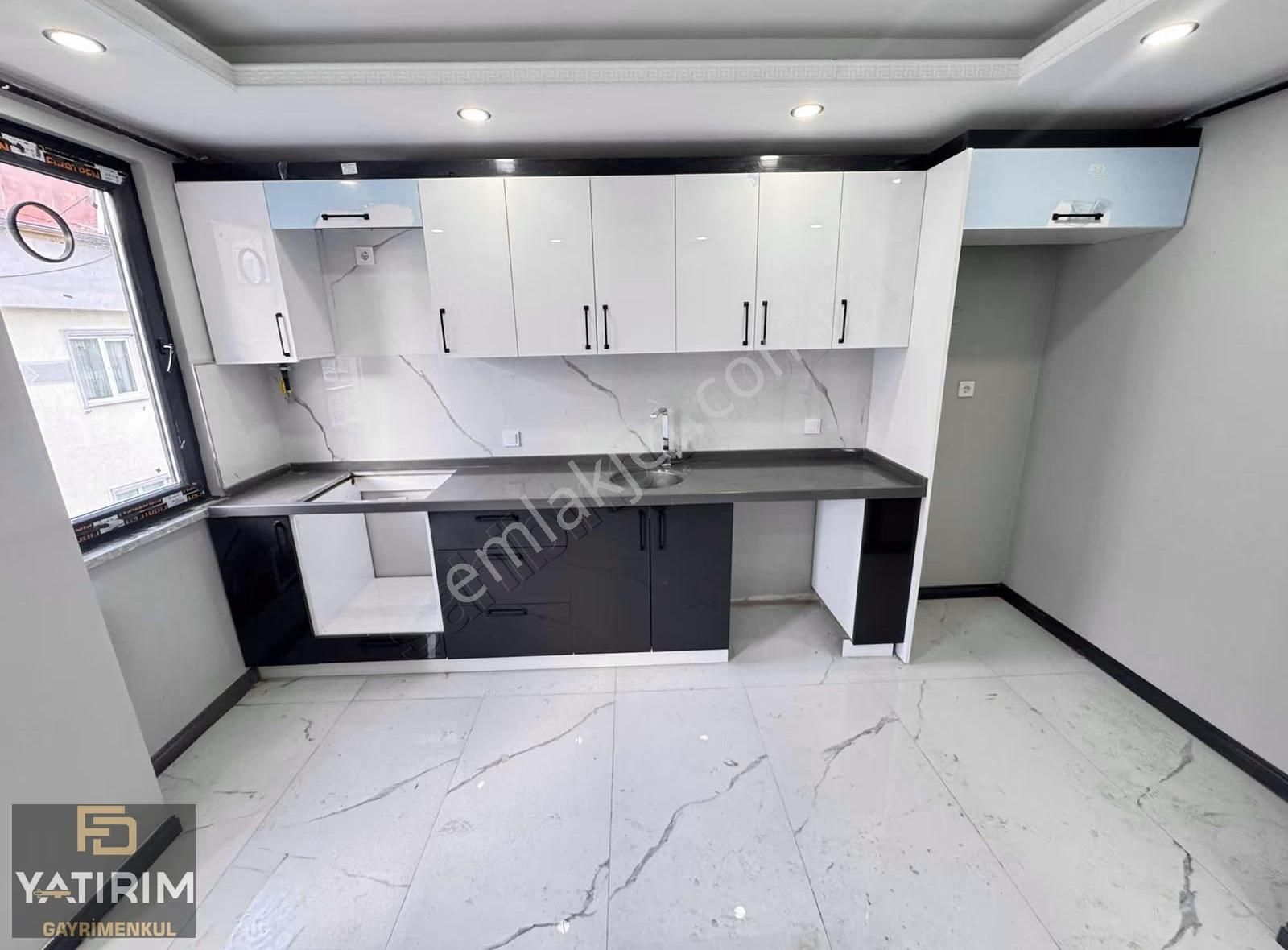 Darıca Marmaray Yakını 3+1 120 M2 Asasnörlü Lüx Orta Kat - Görsel 8