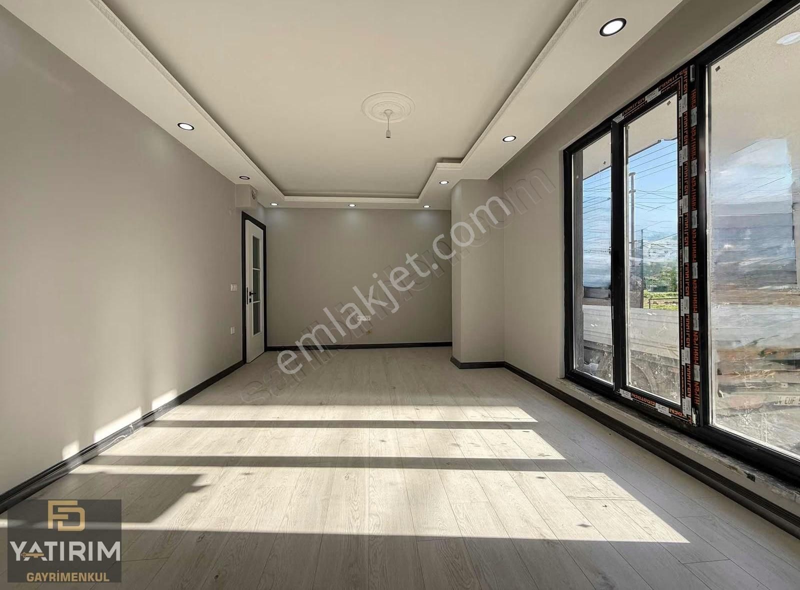 Atatürk Cad Ve Marmaray Yakını 2+1 100m2 Lüks Yüksek Giriş Daire - Görsel 3