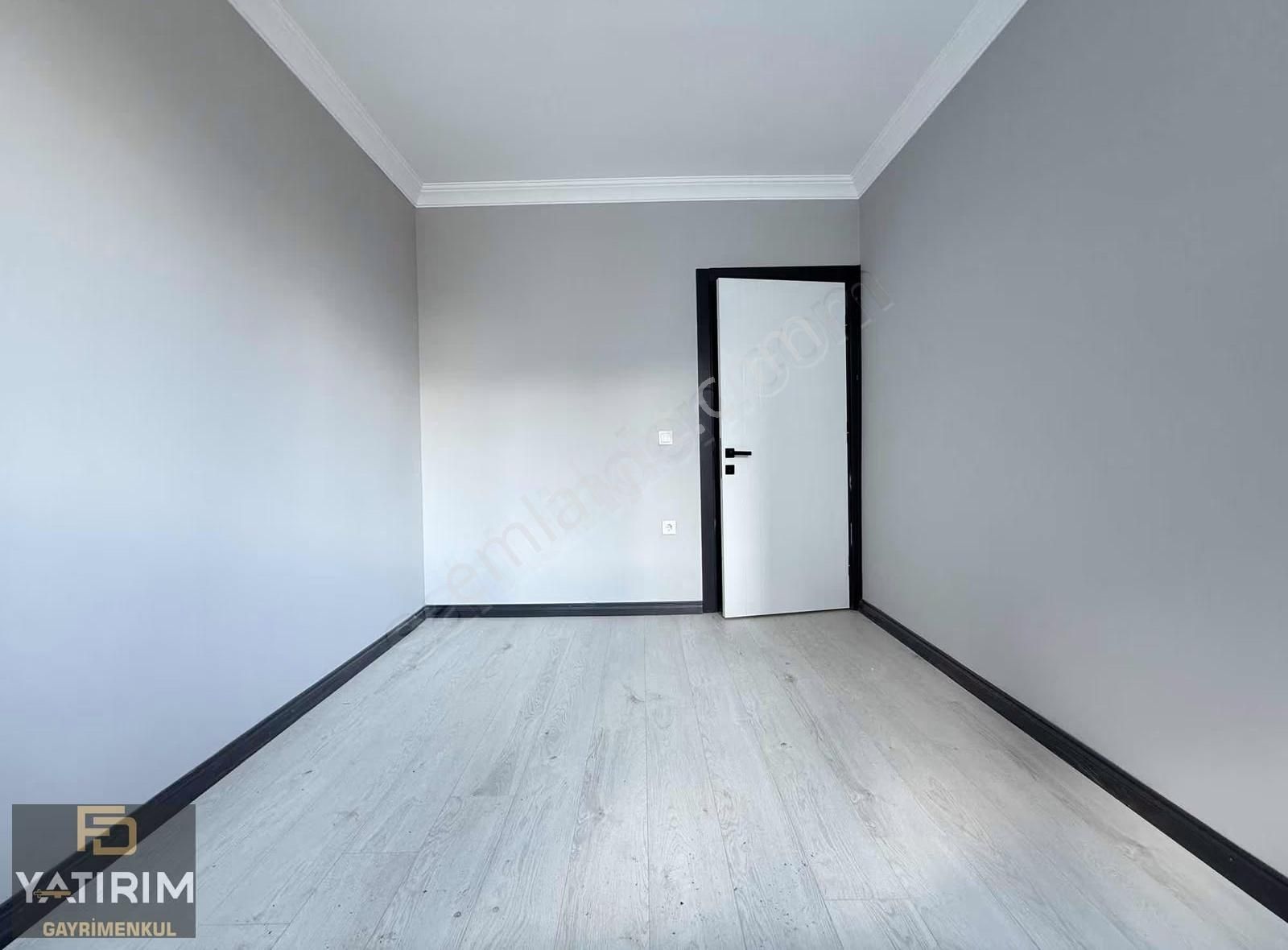 Atatürk Cad Ve Marmaray Yakını 2+1 100m2 Lüks Yüksek Giriş Daire - Görsel 11