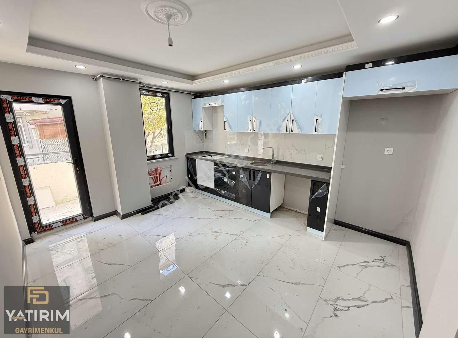 Atatürk Cad Ve Marmaray Yakını 2+1 100m2 Lüks Yüksek Giriş Daire - Görsel 25