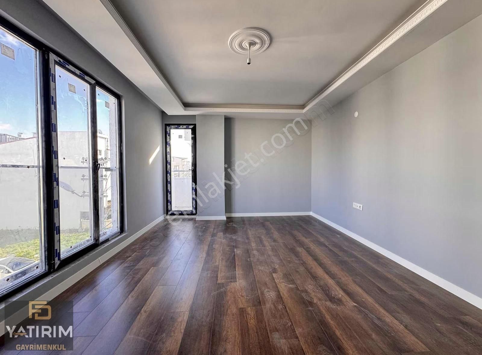 Darıca Marmaray Durağı Yakını Asansörlü 2+1 95 M2 En Üst Kat