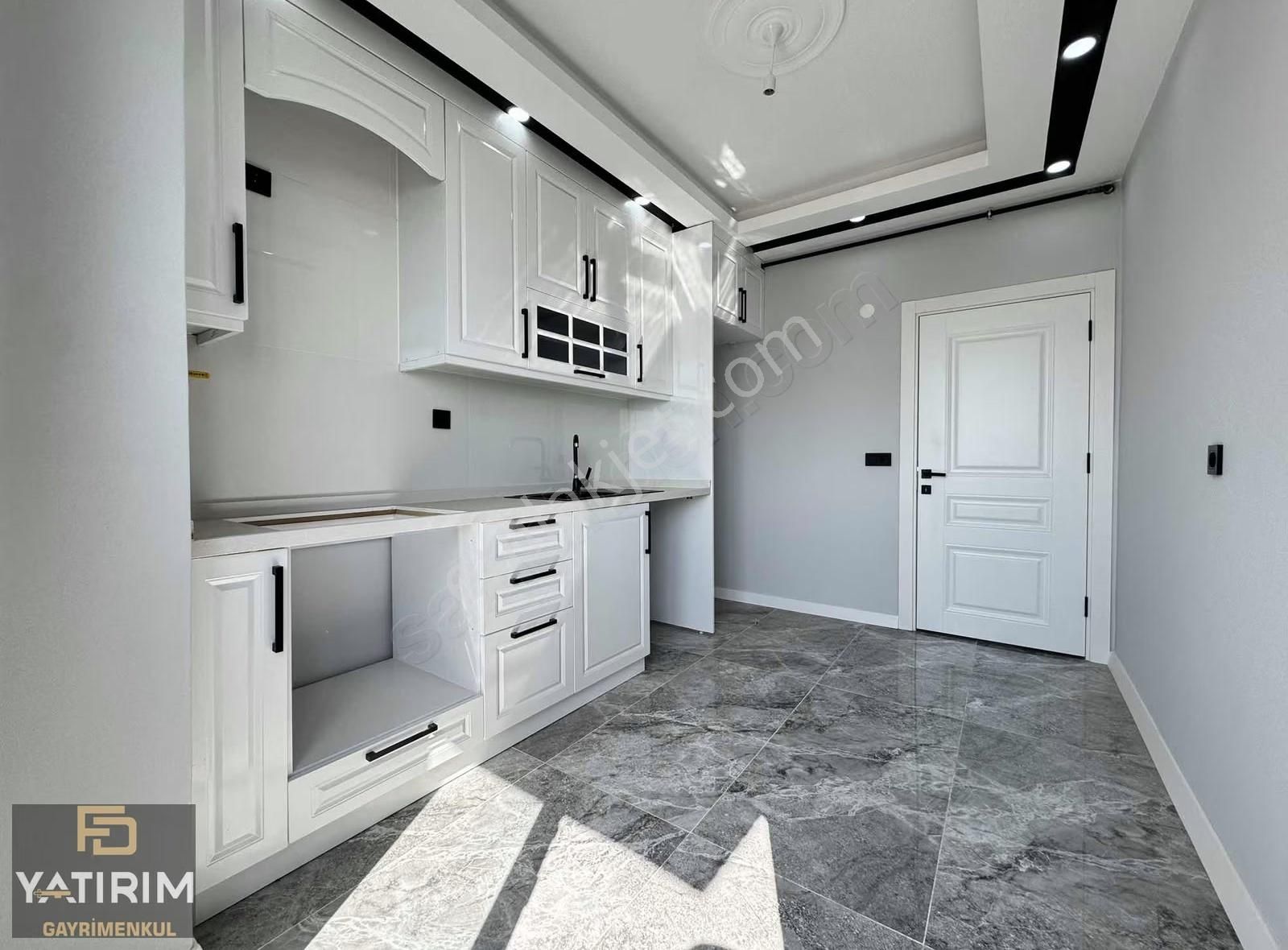 Fevzi Çakmak Mahallesi Asansörlü 2+1 95 M2 Lüx Fırsat Ara Kat - Görsel 13