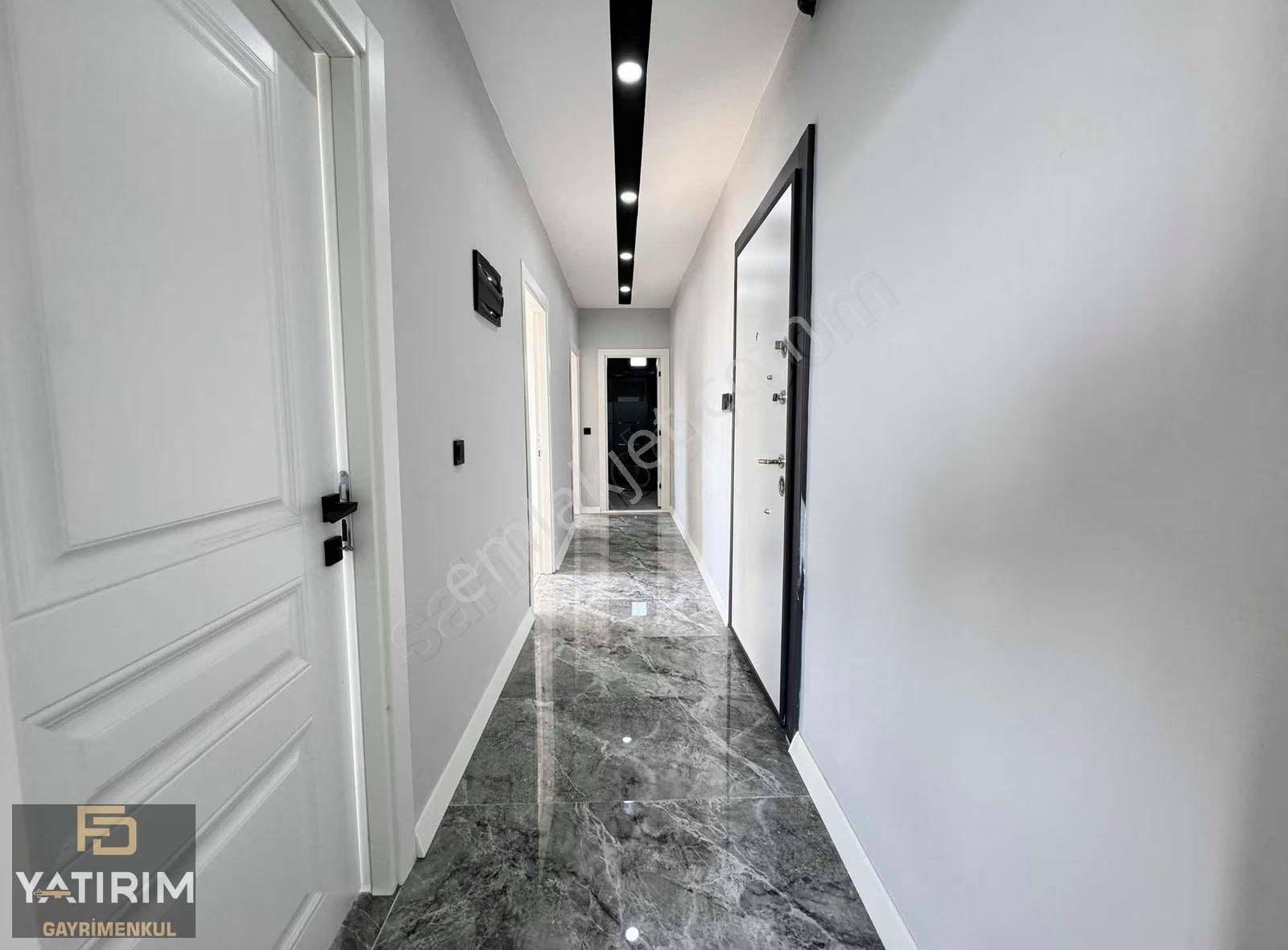 Fevzi Çakmak Mahallesi Asansörlü 2+1 95 M2 Lüx Fırsat Ara Kat - Görsel 2