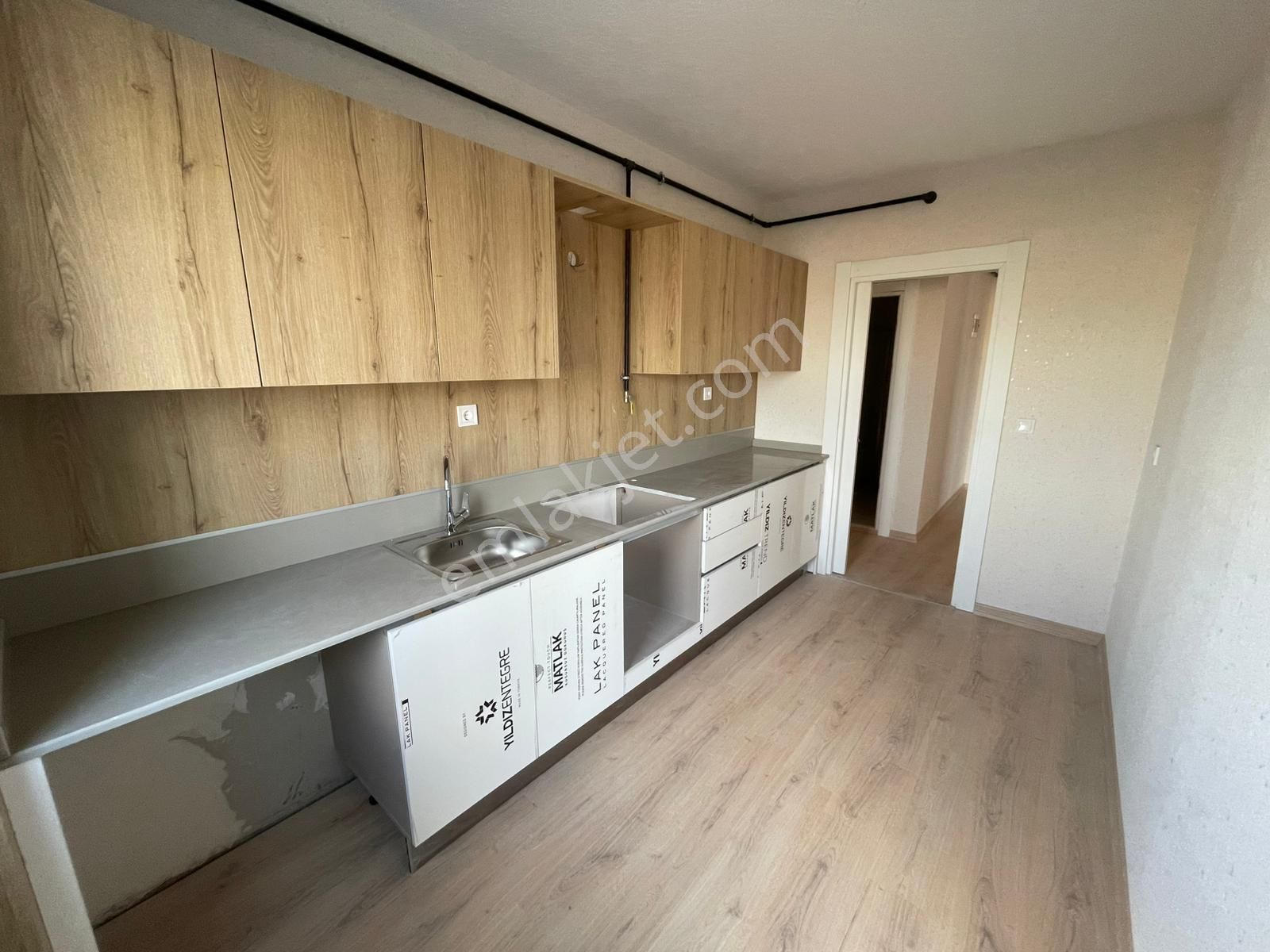 Kaçmaz Emlak Prestij Yeni Hayat Kiralık Sıfır 3+1 Ara Kat Daire - Görsel 3