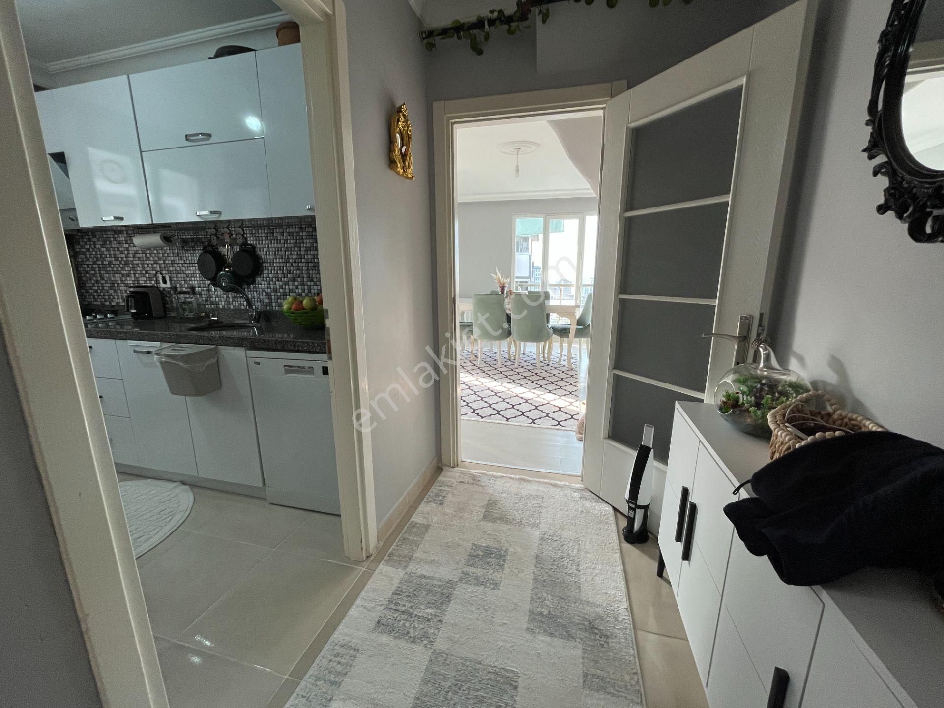 Yenidoğan Safa Mahallesinde Krediye Uygun İskanlı 5+1 Üstdubleks - Görsel 7