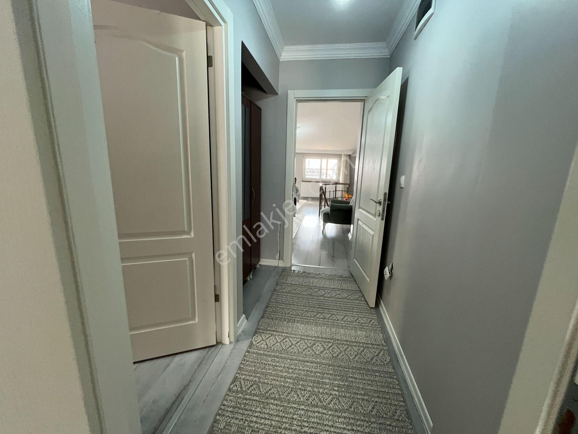 Yenidoğan Safa Mahallesinde Krediye Uygun İskanlı 5+1 Üstdubleks - Görsel 14