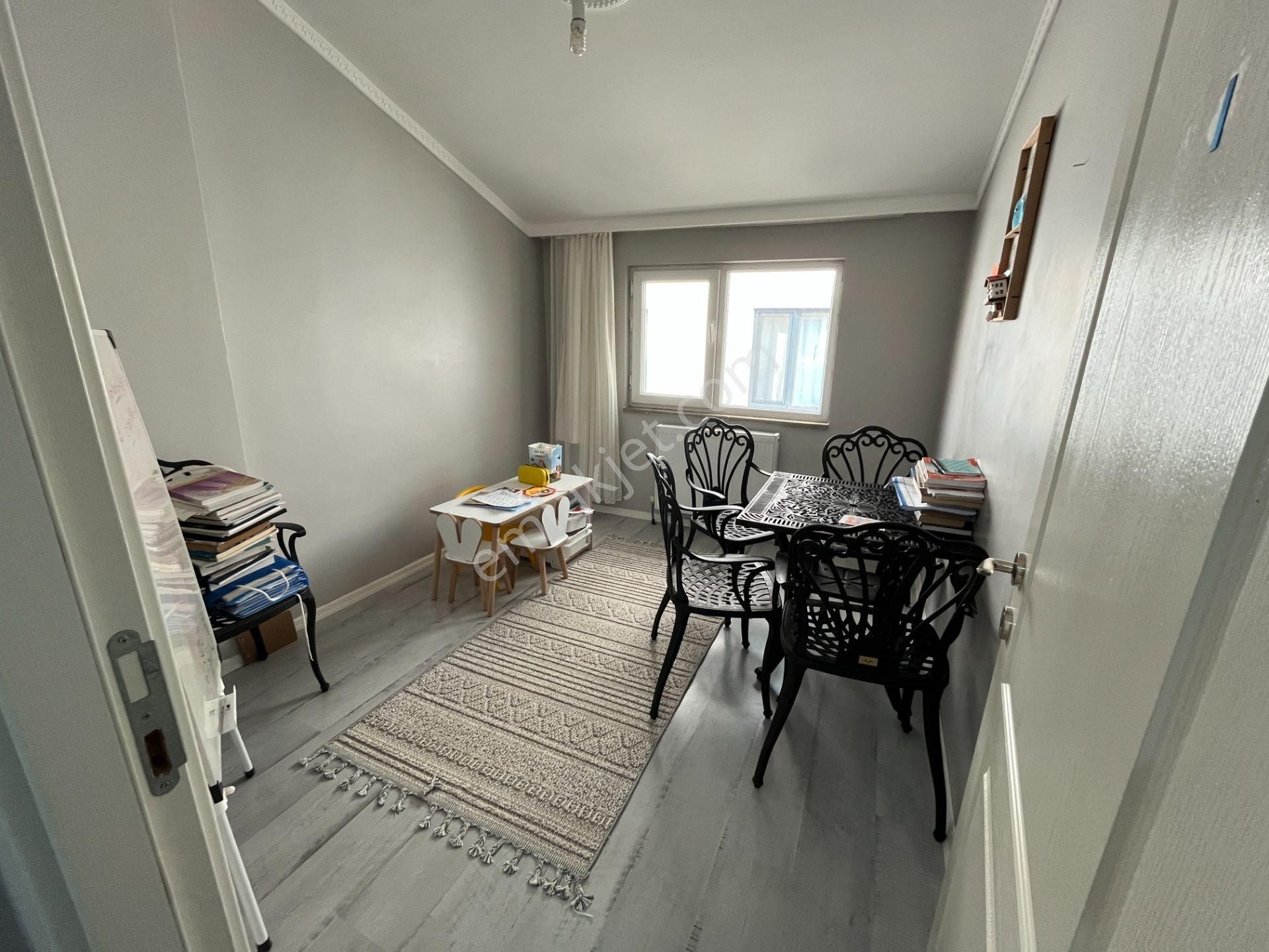 Yenidoğan Safa Mahallesinde Krediye Uygun İskanlı 5+1 Üstdubleks - Görsel 9