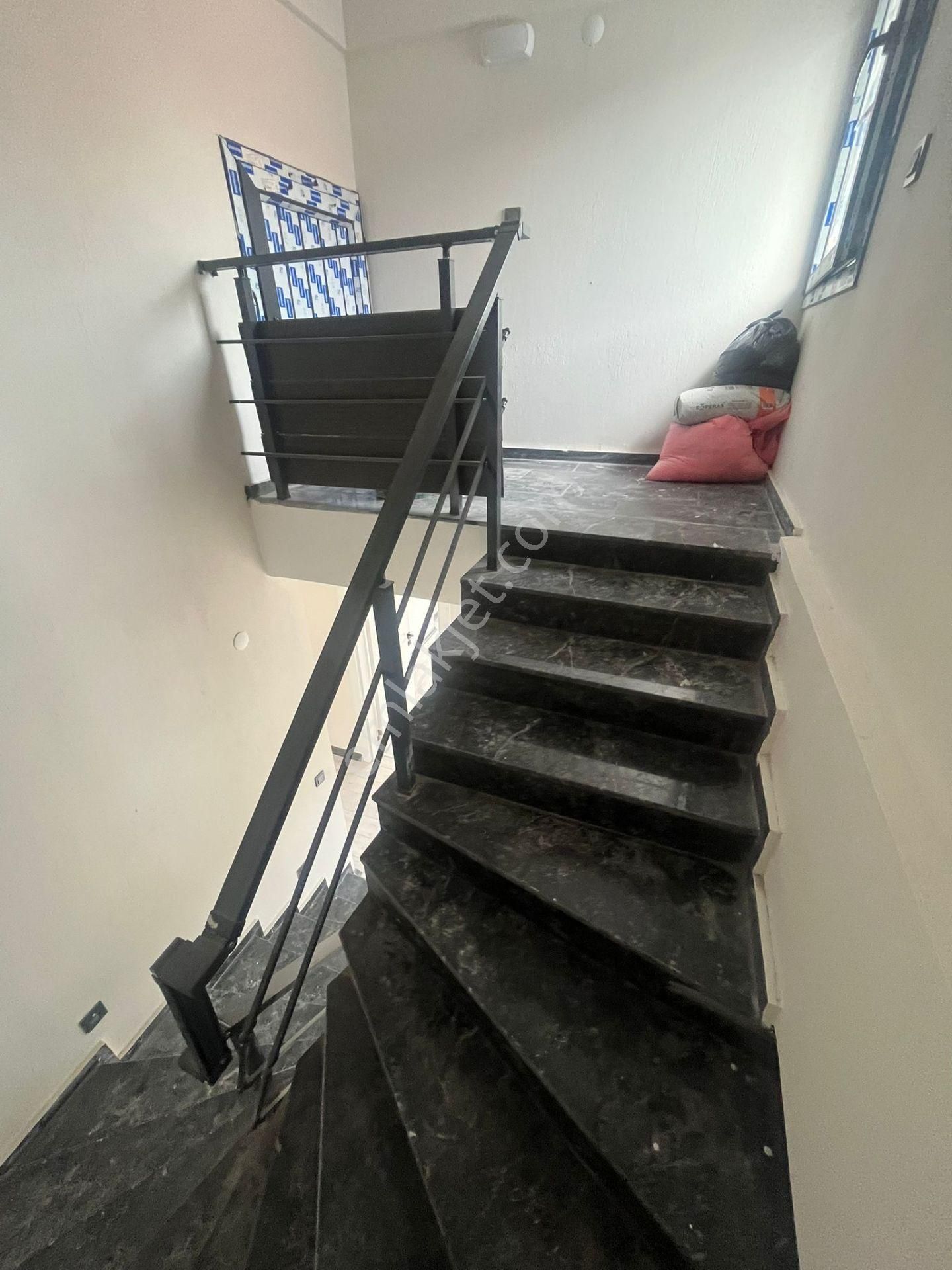 Seferihisar Merkezde Satılık İkiz Villa - Görsel 7