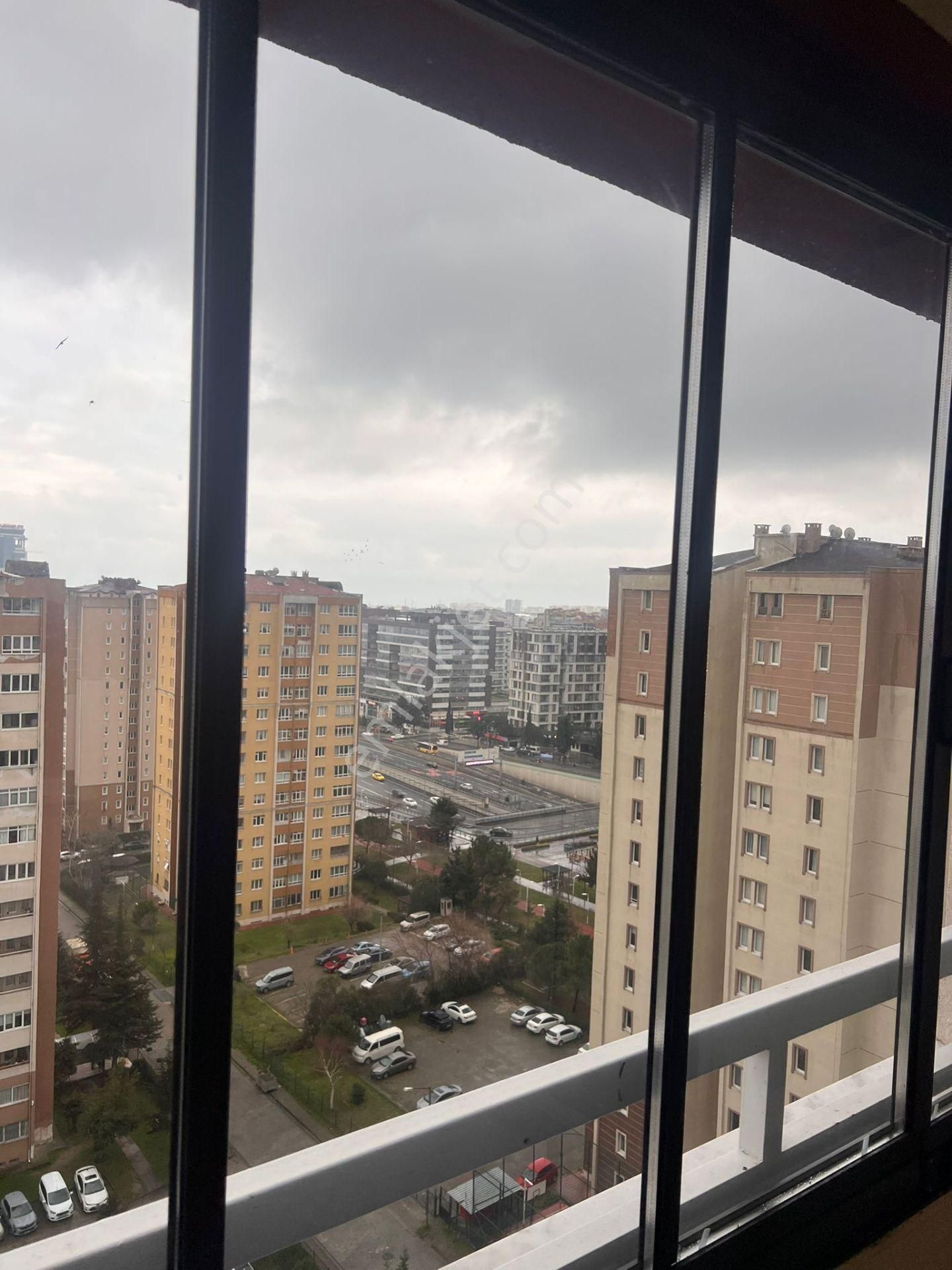 Esenyurt Mevlana Mahallesi 3+1 Tadilatlı - Görsel 13