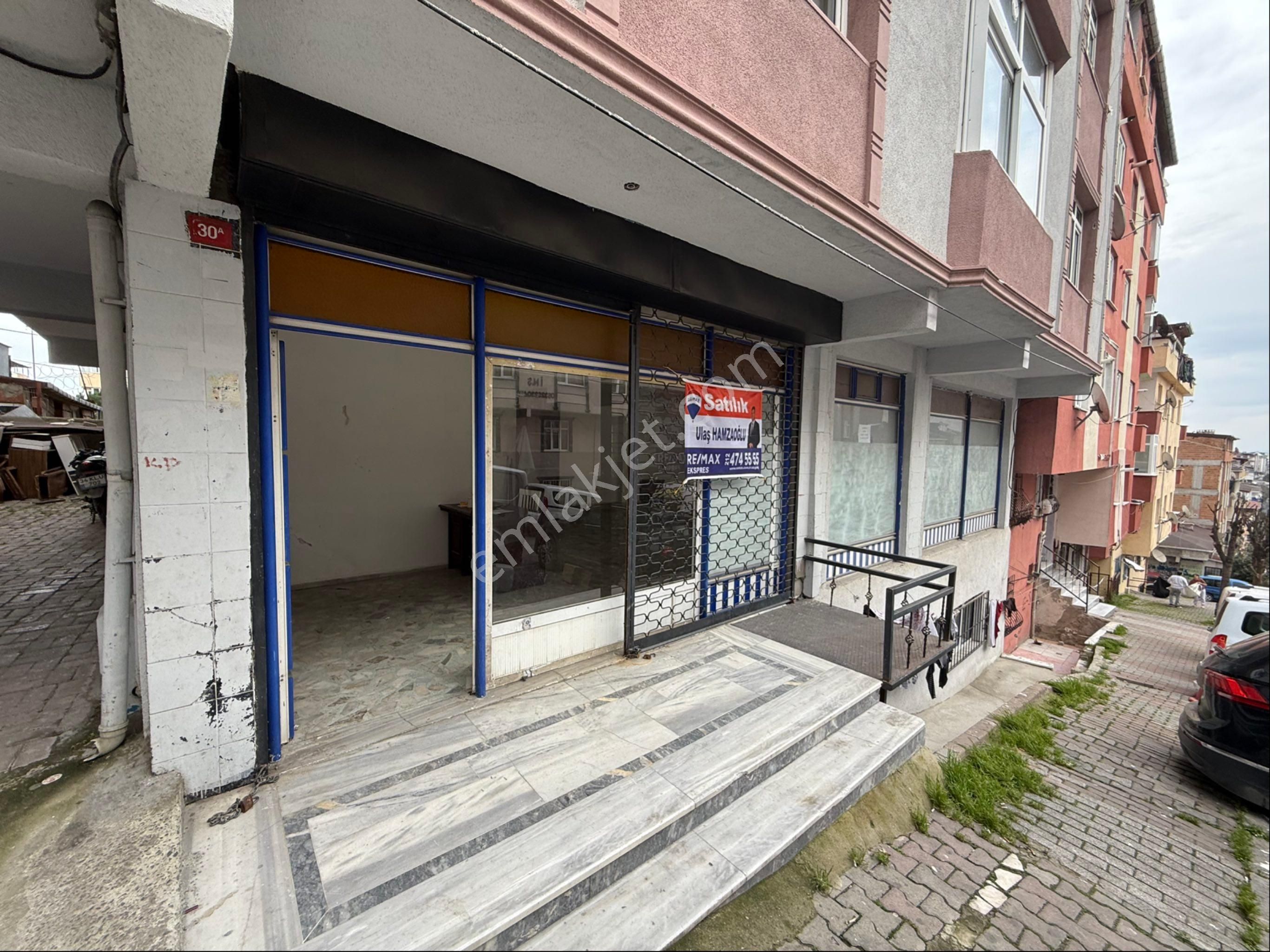 Remax’tan Gazi Mahallesinde Satılık 85m² Geniş Vitrinli Dükkan - Görsel 2