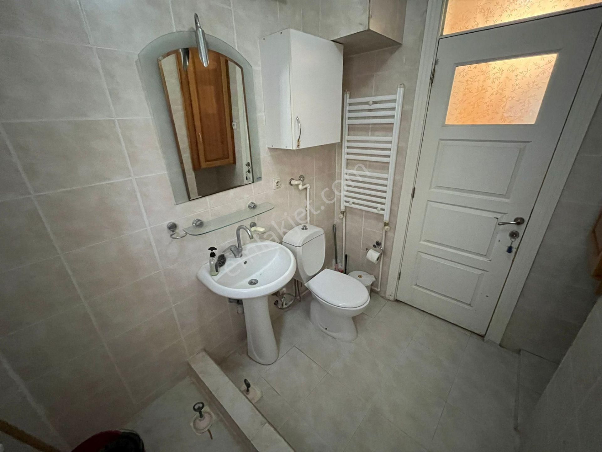 Asil'den Üçkuyularda 3+1 Bakımlı Doğalgazlı Daire - Görsel 17