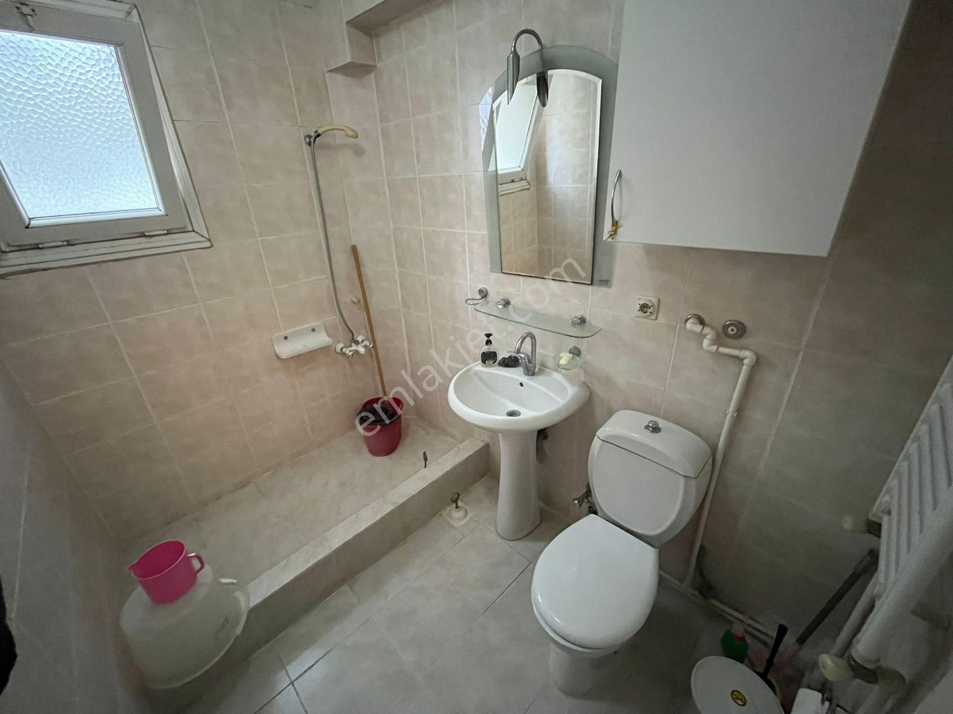 Asil'den Üçkuyularda 3+1 Bakımlı Doğalgazlı Daire - Görsel 16