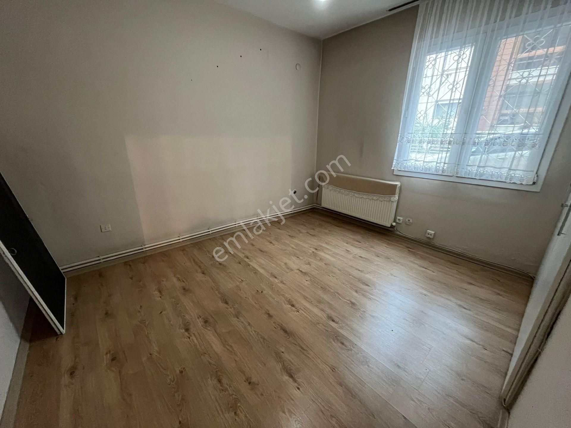 Asil'den Üçkuyularda 3+1 Bakımlı Doğalgazlı Daire - Görsel 14