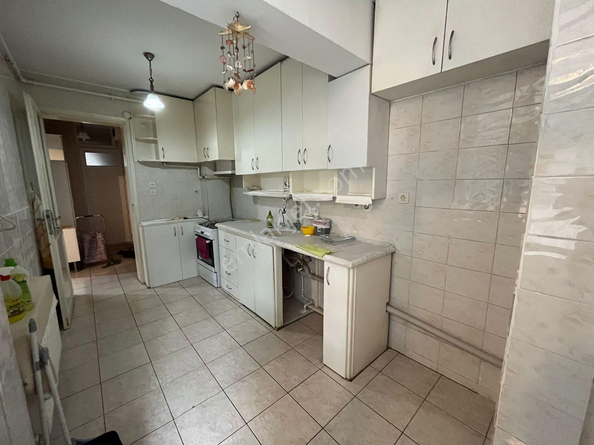 Asil'den Üçkuyularda 3+1 Bakımlı Doğalgazlı Daire - Görsel 11