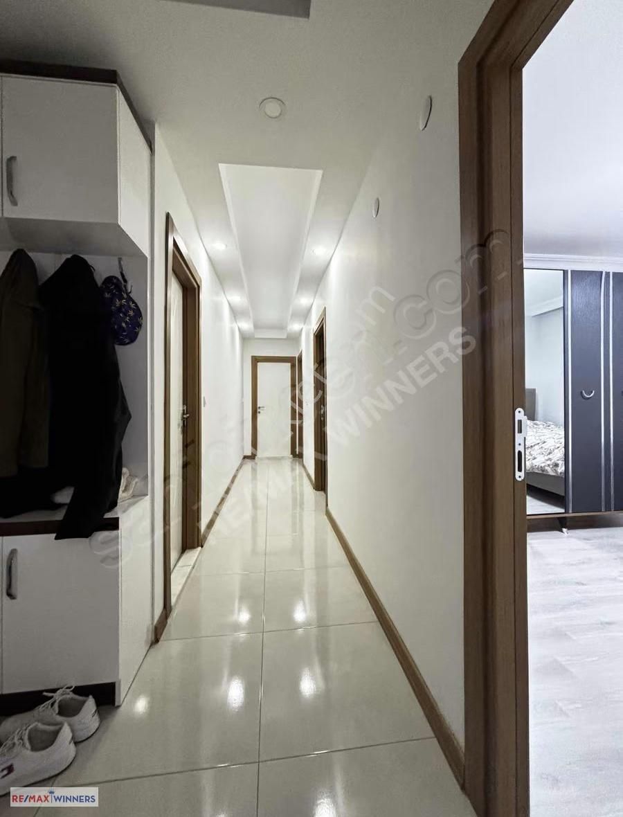 Fevziçakmak Da Site İçi Havuz Manzaralı Arakat 3+1 Daire - Görsel 19