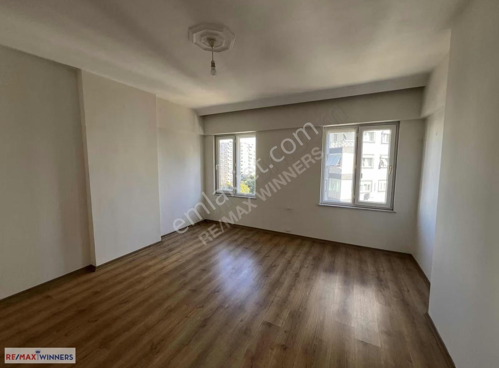Uncalı Mahallesinde Doğalgazlı Arakat 3+1 Kiralık - Görsel 28