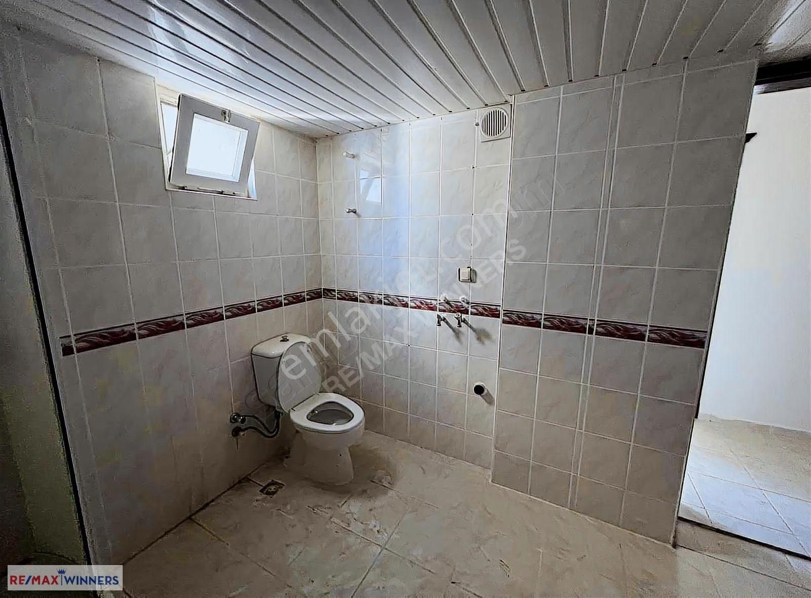 Uncalı Mahallesinde Doğalgazlı Arakat 3+1 Kiralık - Görsel 22