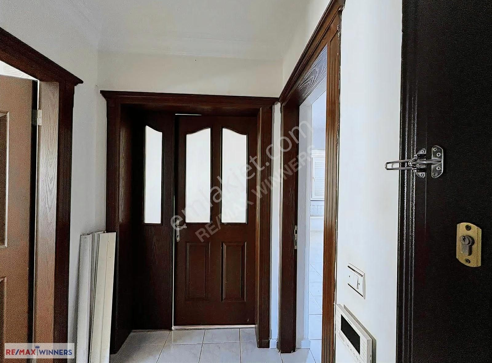 Uncalı Mahallesinde Doğalgazlı Arakat 3+1 Kiralık - Görsel 20