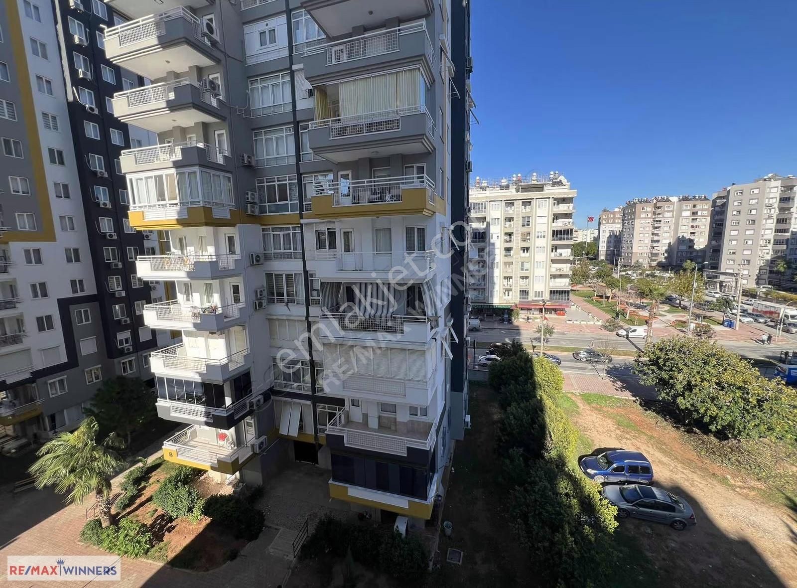 Uncalı Mahallesinde Doğalgazlı Arakat 3+1 Kiralık - Görsel 24