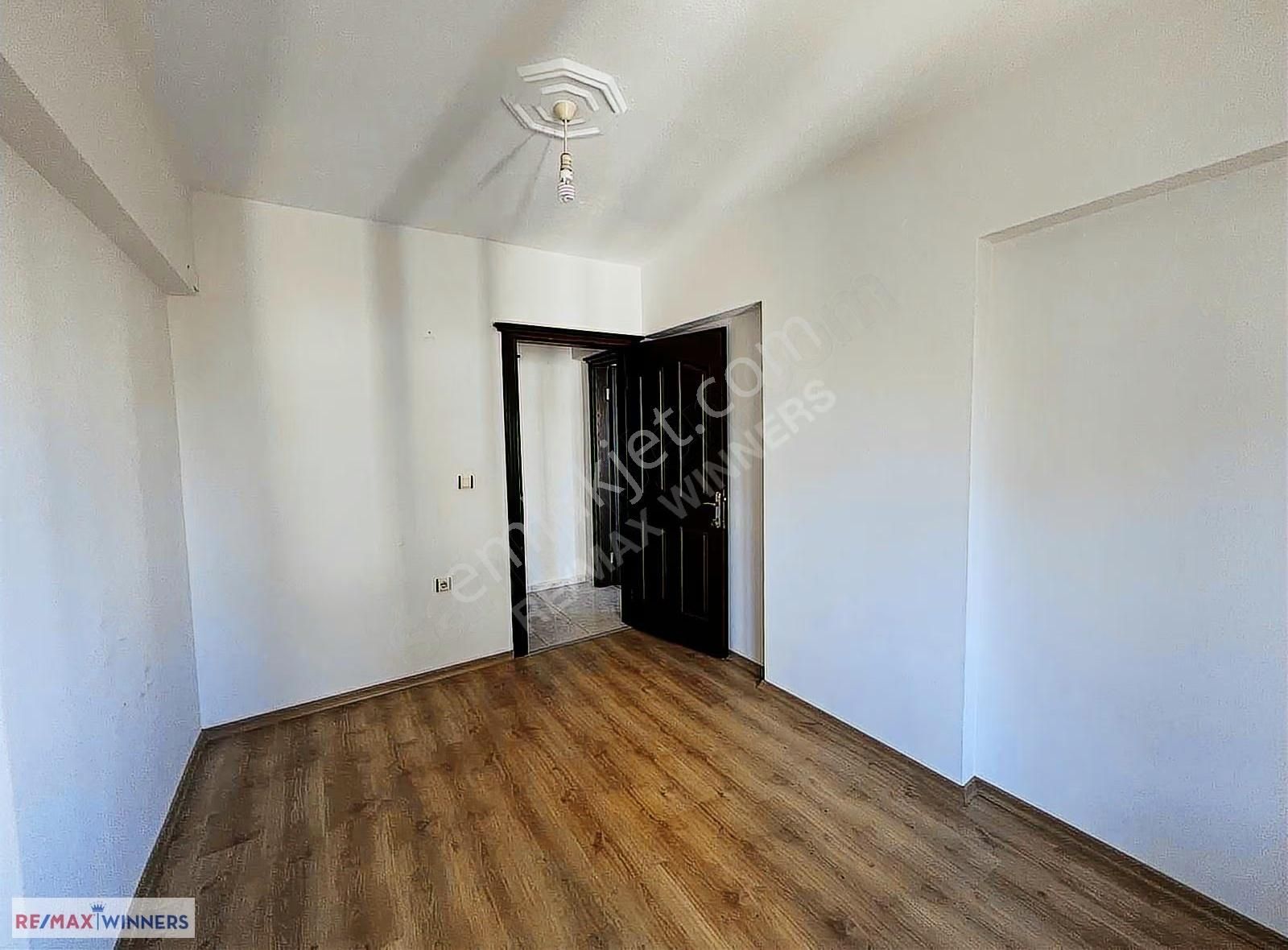 Uncalı Mahallesinde Doğalgazlı Arakat 3+1 Kiralık - Görsel 29